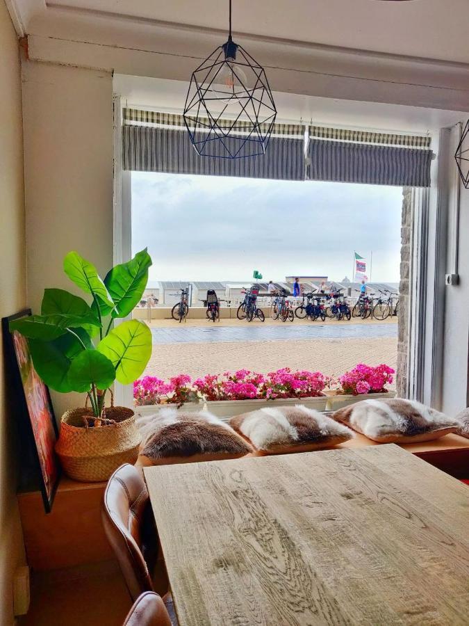 Seaview Eclectic Suite Ostenda Esterno foto